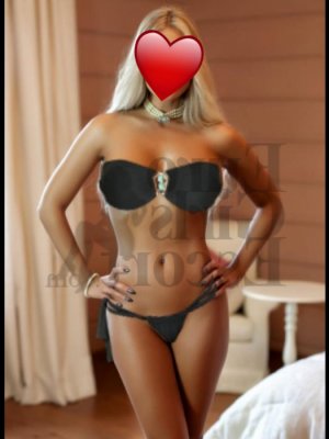 Marie-micheline live escort in Olympia Heights
